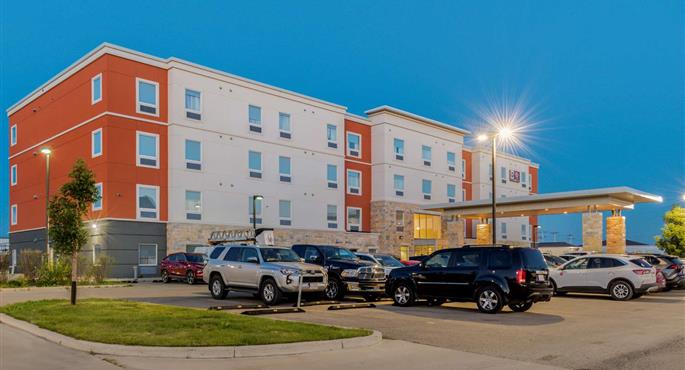 Esterni del Best Western Plus Eastgate Inn & Suites - Regina - 68028