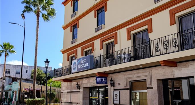Esterni del Best Western Hotel Plaza Matamoros - Matamoros - 70117