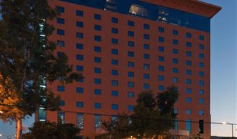 Esterni del Best Western Plus Nuevo Laredo Inn & Suites - Nuevo Laredo - 70278