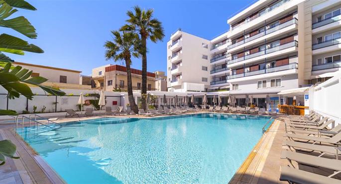 Piscina del Best Western Plus Hotel Plaza - Rhodes - 77522