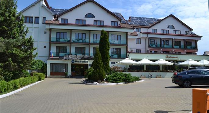 Esterni del Best Western Silva Hotel - Sibiu - 77705