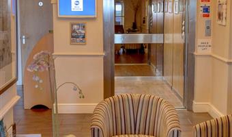Hall del Best Western Princes Marine Hotel a Hove - 83740