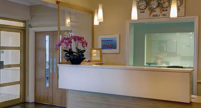 Hall del Best Western Princes Marine Hotel a Hove - 83740