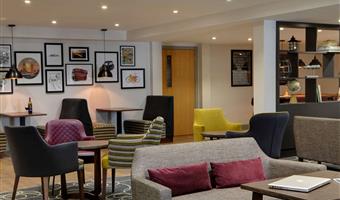 Bar o lounge del Best Western White House Hotel - Watford - 83770