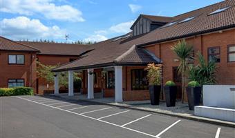 Esterni del Best Western Rockingham Forest Hotel - Corby - 83907