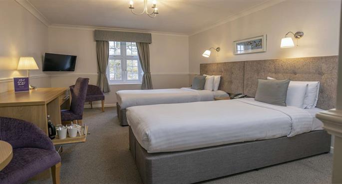 hotel worcester 83994 f