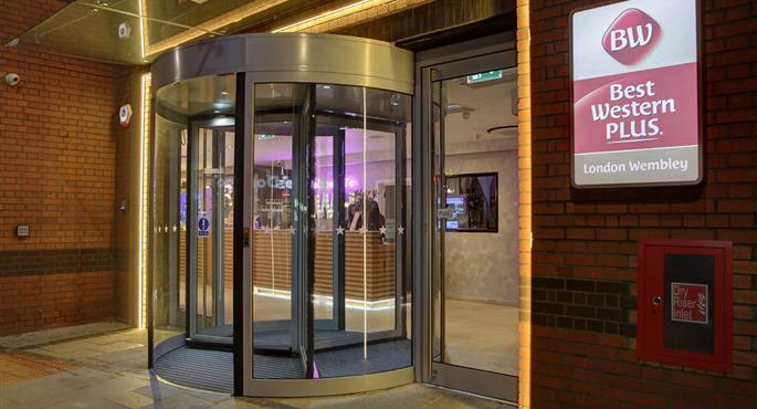 Esterni del Best Western Plus London Wembley Hotel - London - 84216