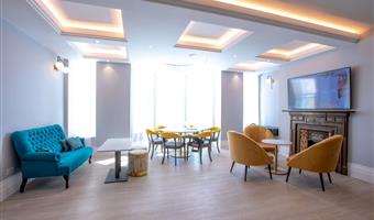 Hall del Best Western London Queens Crystal Palace Hotel a London - 84225