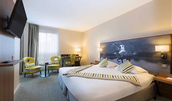 Camera del Best Western Plus Hotel Du Parc Chantilly - Chantilly - 93375
