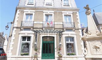 Esterni del Best Western Plus Hotel D'Angleterre - Bourges - 93478