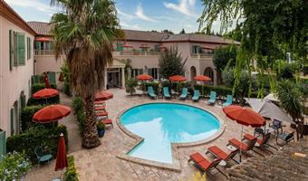 Piscina del Best Western L'Orangerie - Nimes - 93483