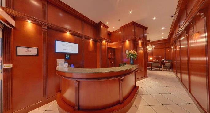 Hall del Best Western Hotel d'Arc a Orleans - 93629