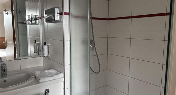 Camera del Best Western Plus Hotel & SPA Le Schoenenbourg - Riquewihr - 93641