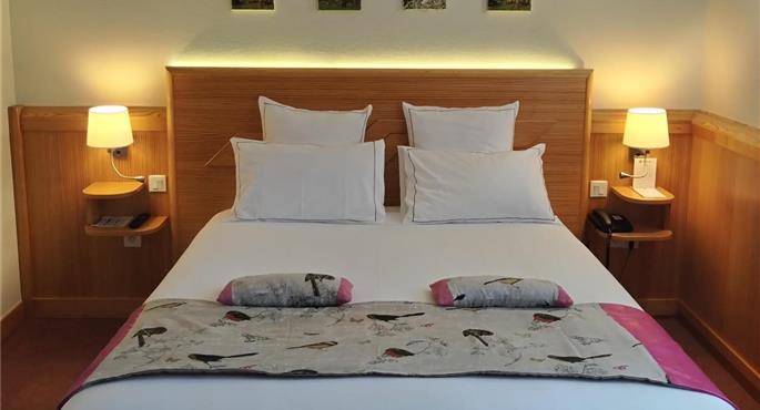 Camera del Best Western Plus Hotel & SPA Le Schoenenbourg - Riquewihr - 93641