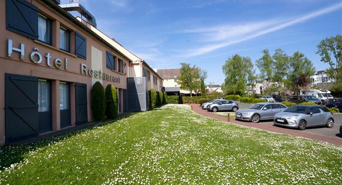 hotel buc 93758 f