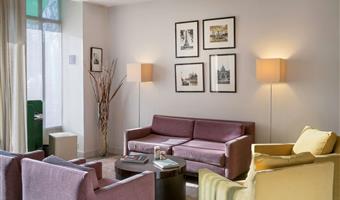Hall del Best Western Rives de Paris La Defense a Courbevoie - 93838