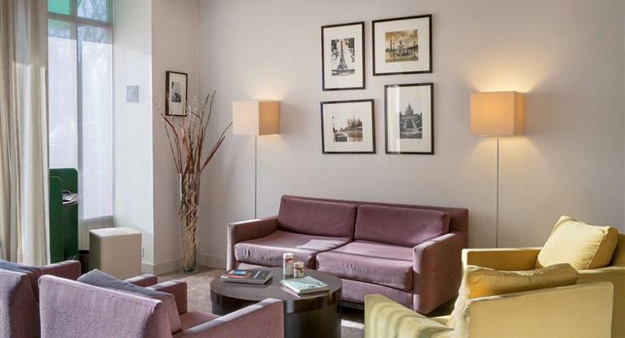 Hall del Best Western Rives de Paris La Defense a Courbevoie - 93838
