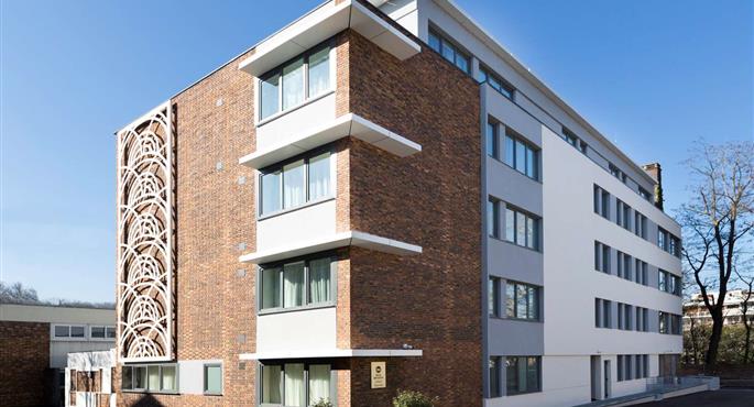 Esterni del Best Western Hotel Journel Paris Sud - Ris-Orangis - 93854