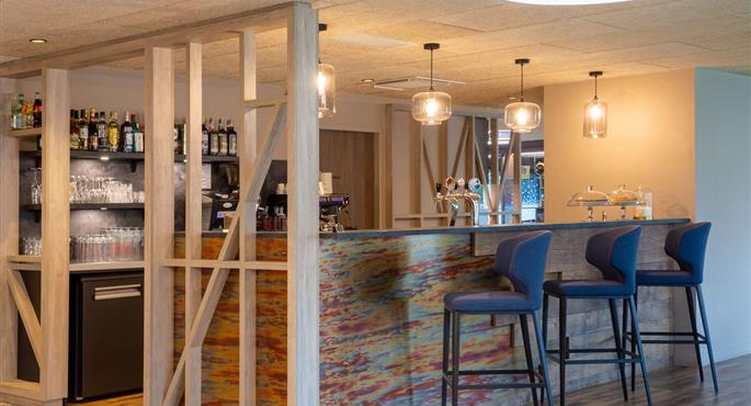 Bar o lounge del Best Western Plus Le Conquerant Rouen Nord - Bois Guillaume - 93887