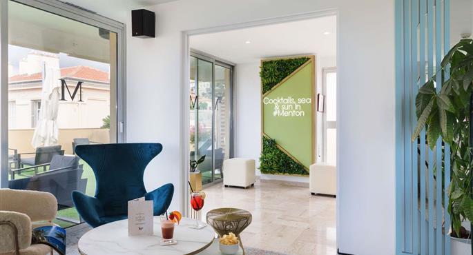 Bar o lounge del Best Western Hotel Mediterranee Menton - Menton - 93935