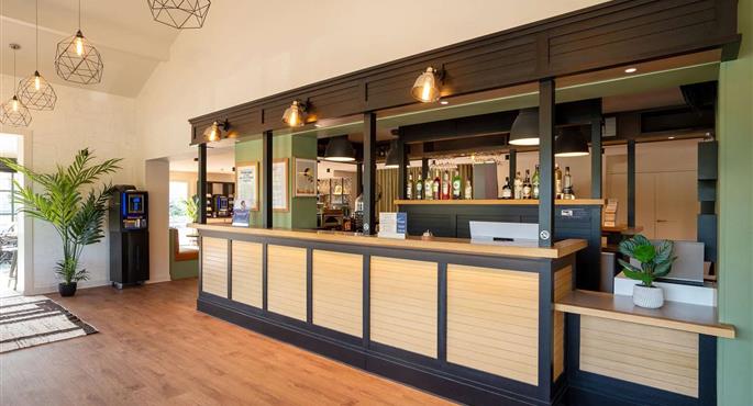 Hall del Best Western Bourgoin Jallieu a Bourgoin-Jallieu - 93983