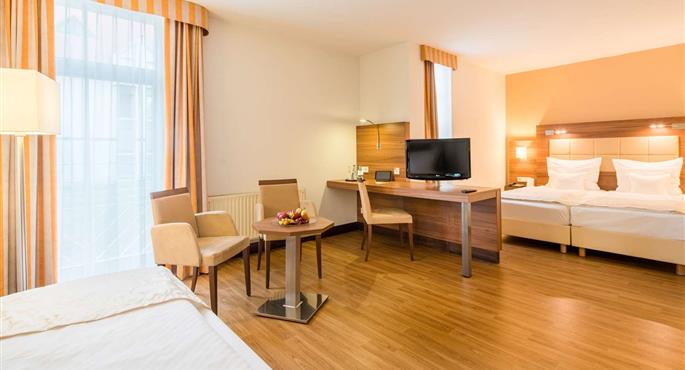 Camera del Best Western Plus Hotel Am Schlossberg - Nuertingen - 95123