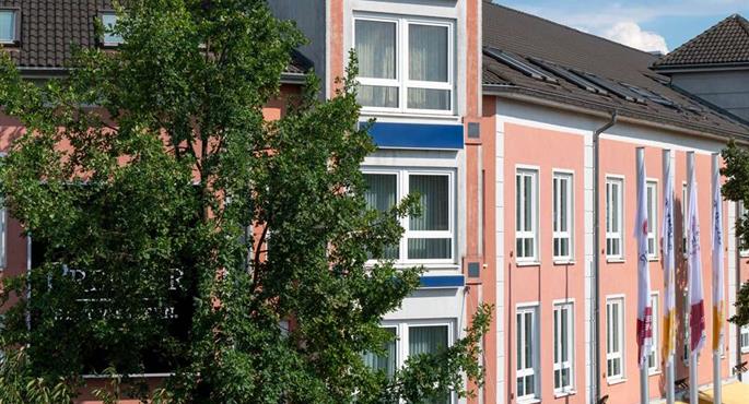 Esterni del Best Western Premier Airporthotel Berlin - Berlin - 95324