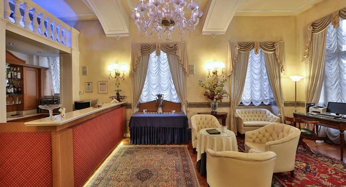 Bar o lounge del Best Western Plus Hotel Genova - Torino - 98105