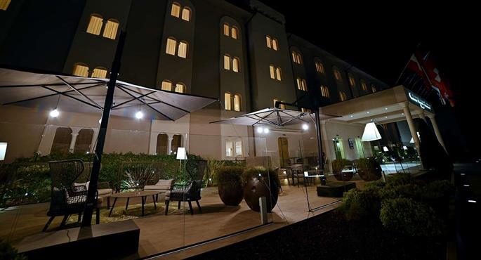 Esterni del Best Western Grand Hotel Guinigi - Lucca - 98134