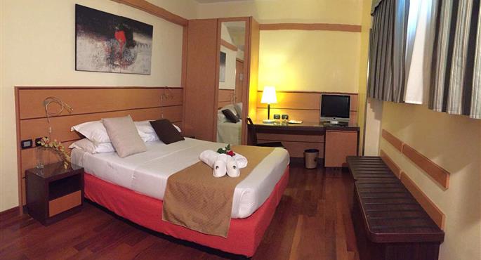 Camera del Best Western Hotel Dei Cavalieri - Barletta - 98207