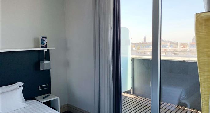 Camera del Best Western Premier Hotel Royal Santina - Roma - 98296