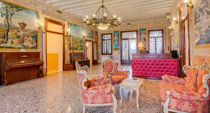 Hall del Best Western Plus Hotel Villa Tacchi a Padova Gazzo - 98378