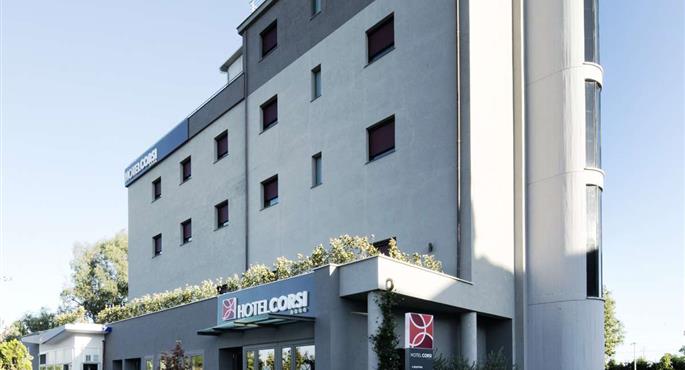 Esterni del Best Western Hotel Corsi - Fiumicino Torrimpietra - 98408