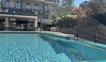 Piscina del Hotel Al Caminetto, WorldHotels Crafted - Torri del Benaco - 98431