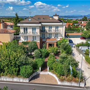 Esterni del Best Western Hotel Arya - Sirmione - 98444